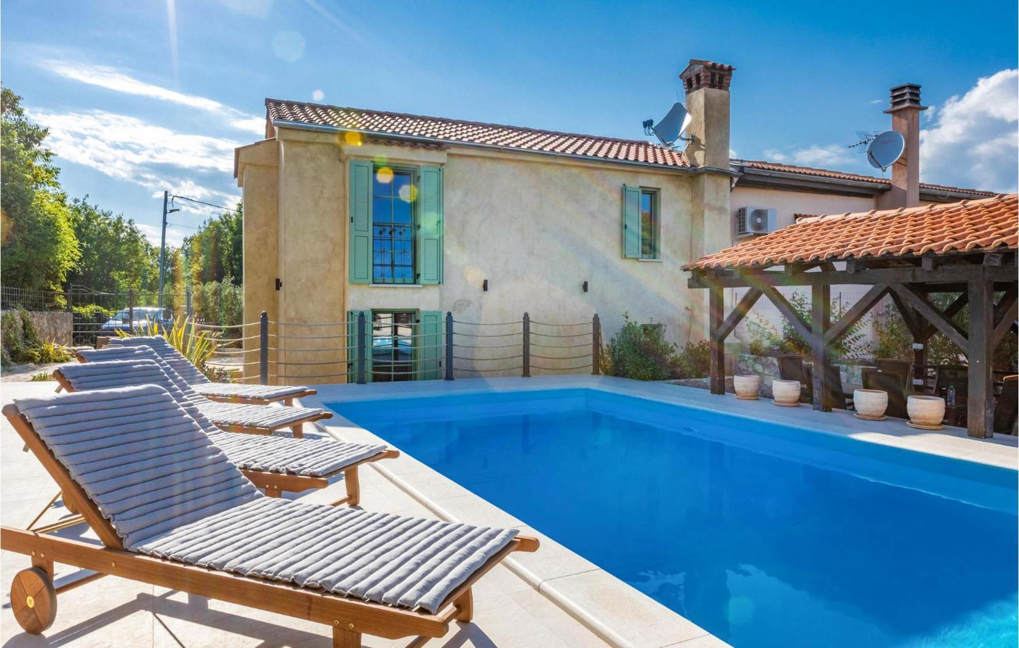 Ferienhaus 3 Bedroom Beautiful In